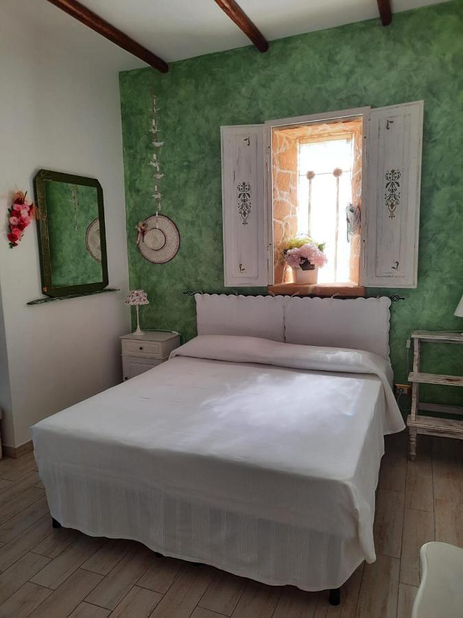 Fattoria La Traccia Villa เฟอร์ติเลีย ภายนอก รูปภาพ